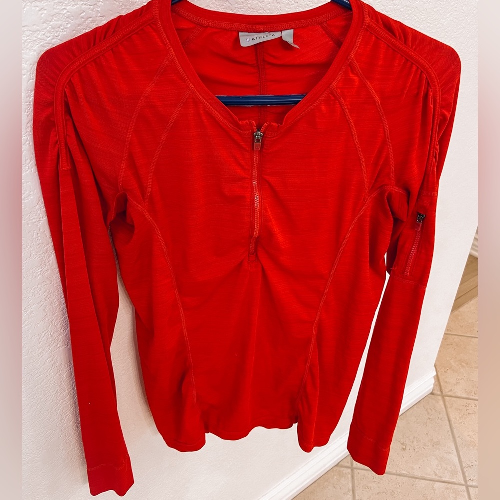 Athleta active long sleeve. Size small. Red